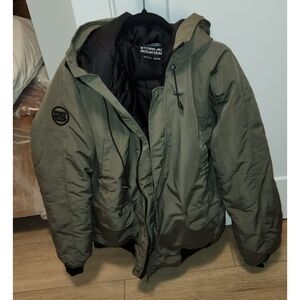 NEW Storm Mountain Winter Coat Men's XL